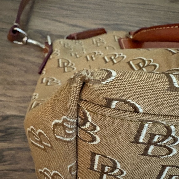 DOONEY & BOURKE Signature DB Logo Handbag - Picture 6 of 15